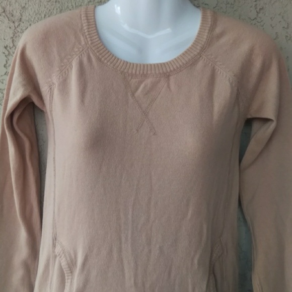 Takeout Beige long sleeve sweater with pockets - Picture 2 of 8